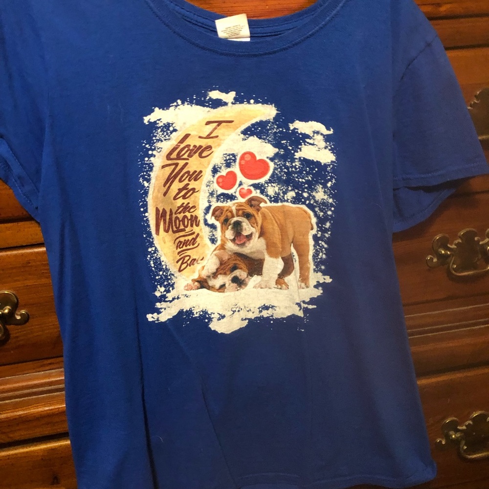 Women’s tee